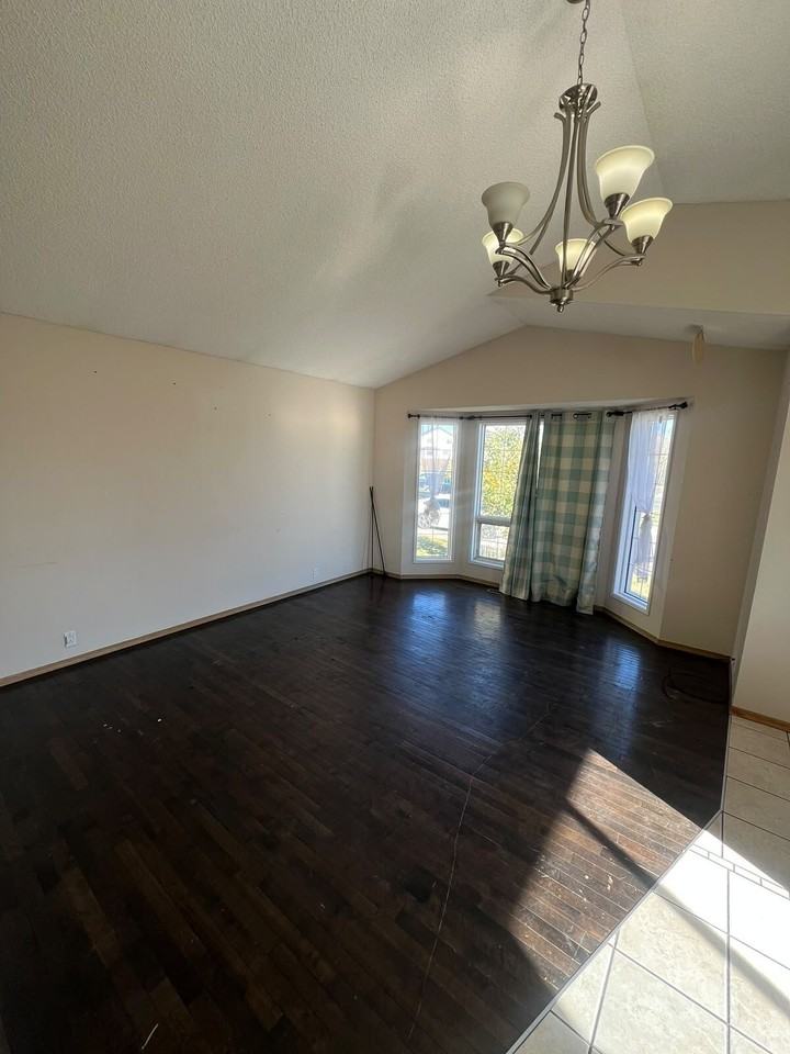 88 Martinwood Way Ne - Photo 3 of 14