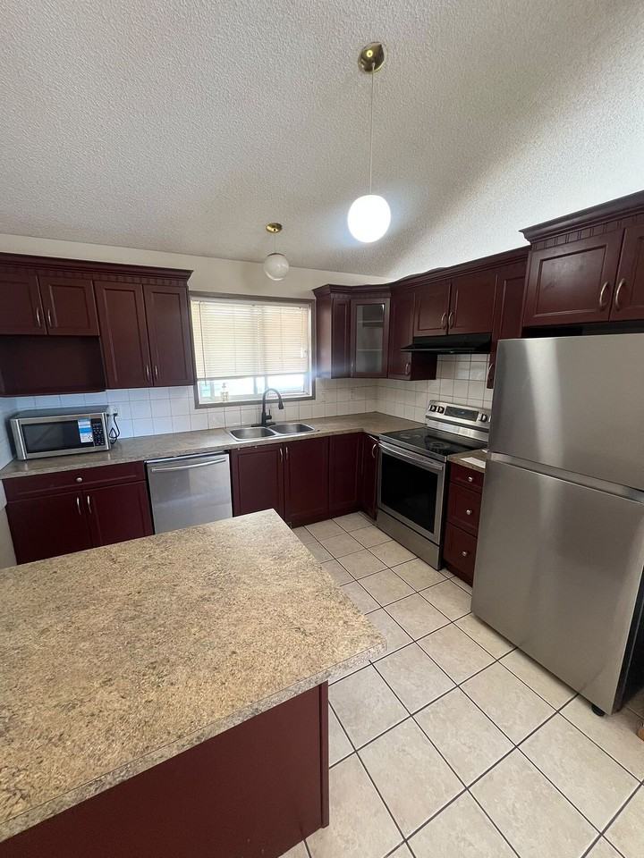 88 Martinwood Way Ne - Photo 4 of 14