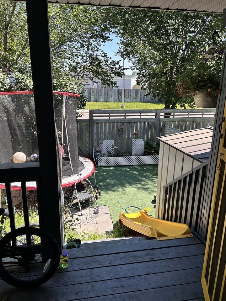 4 Crystal Ridge Cove - Photo 3 of 17