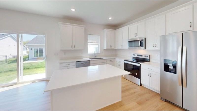 128 Mcpherson St #NA - Photo 3 of 18