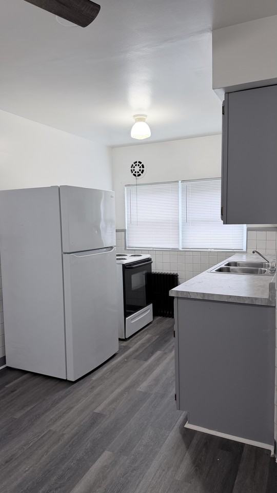 620 Maple Dr #D - Photo 6 of 11