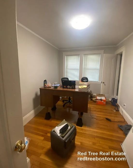 651 Washington St #1 - Photo 6 of 8