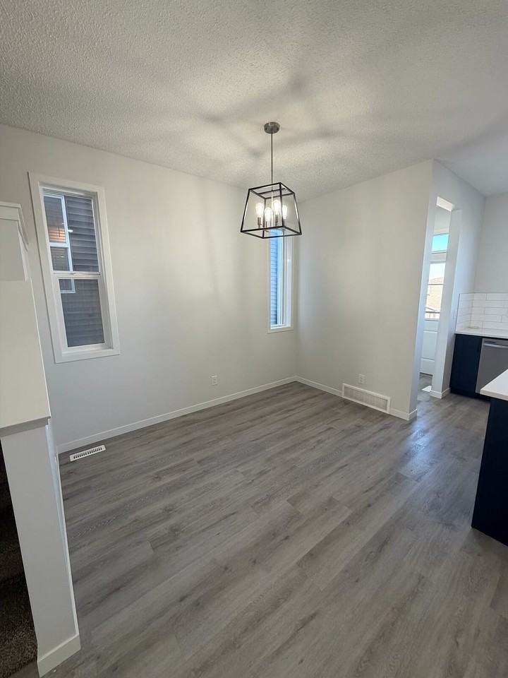 250 Aquila Dr Nw - Photo 4 of 18