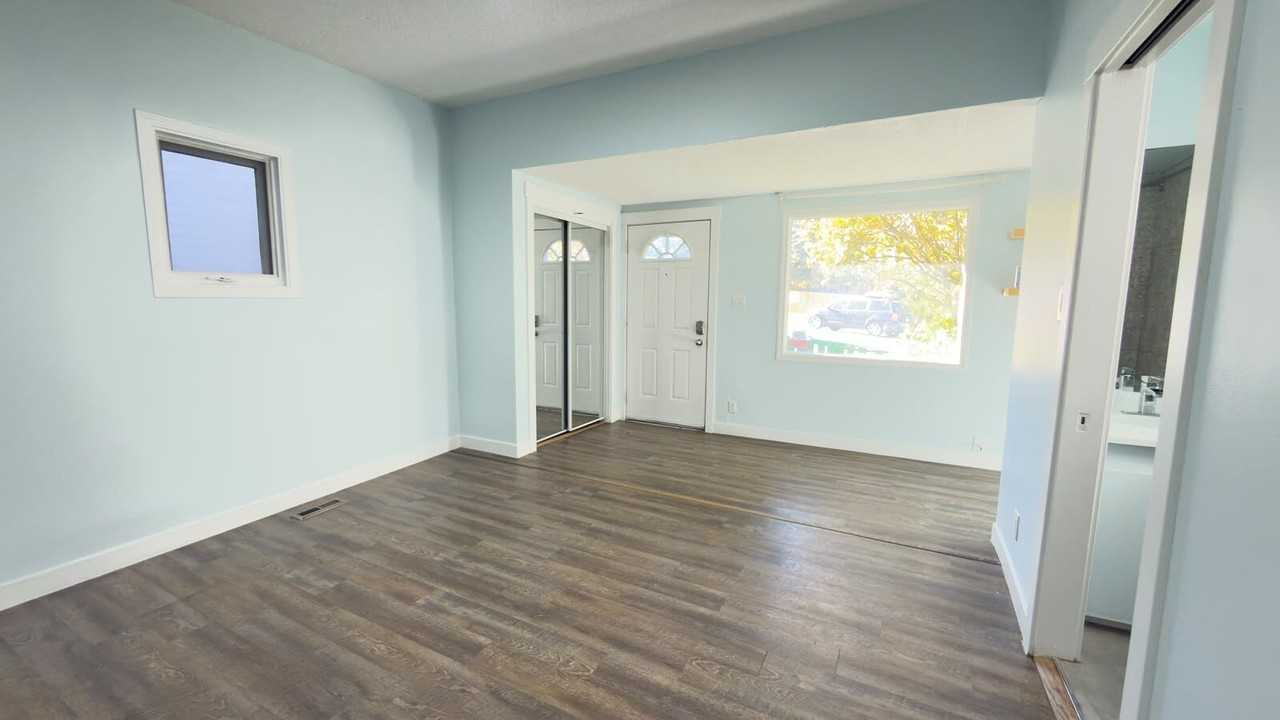 1914 Spiller Rd Se - Photo 2 of 29