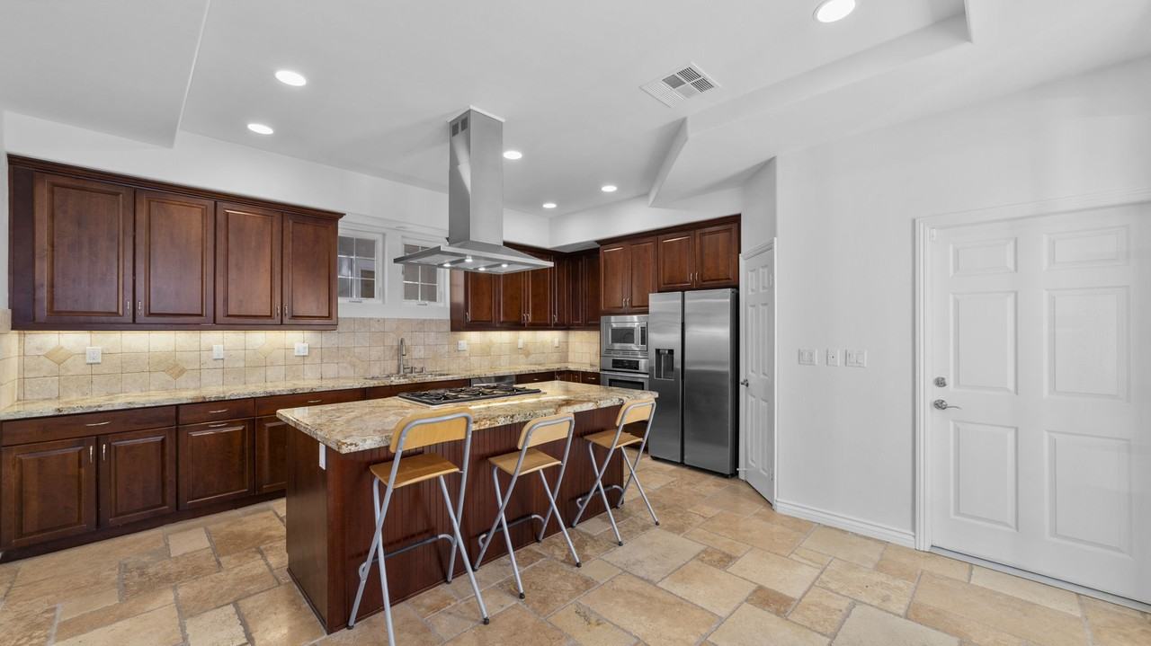 723 N Freeman St #NA - Photo 6 of 30