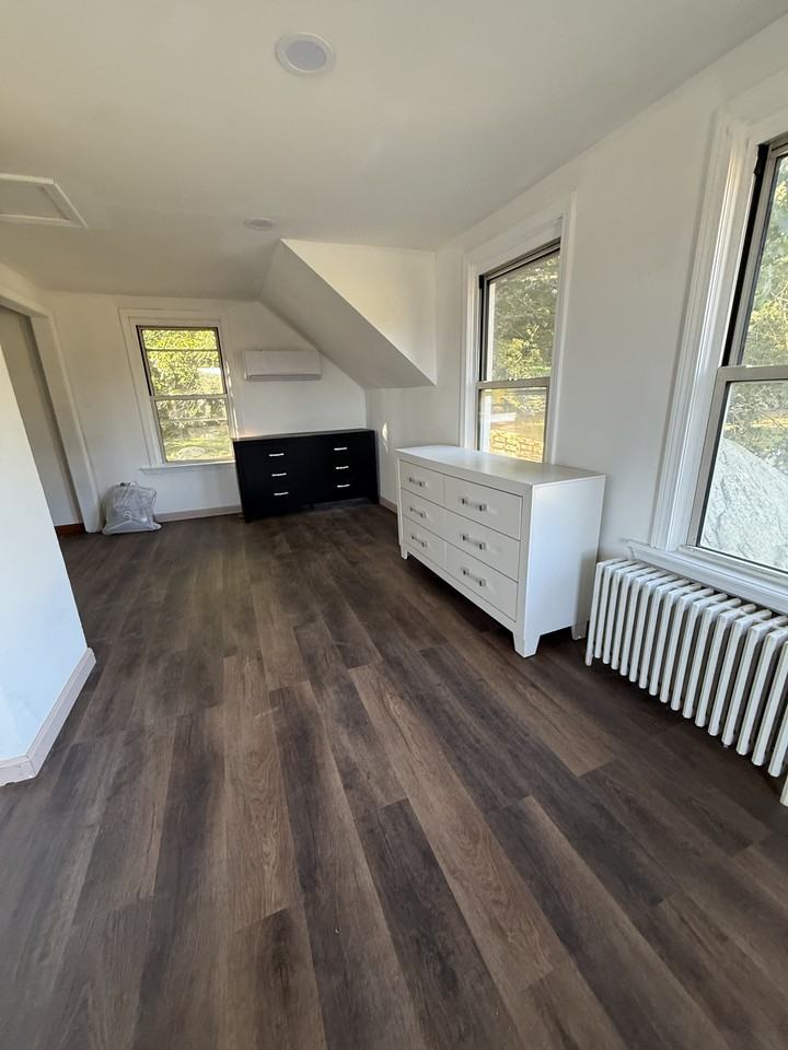 91 Lathrop Rd #1 - Photo 5 of 18