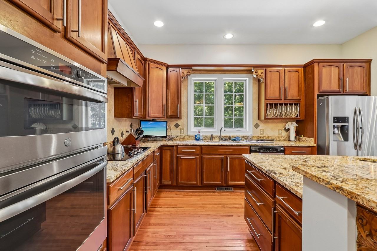 8601 General Sykes Cir #NA - Photo 7 of 34