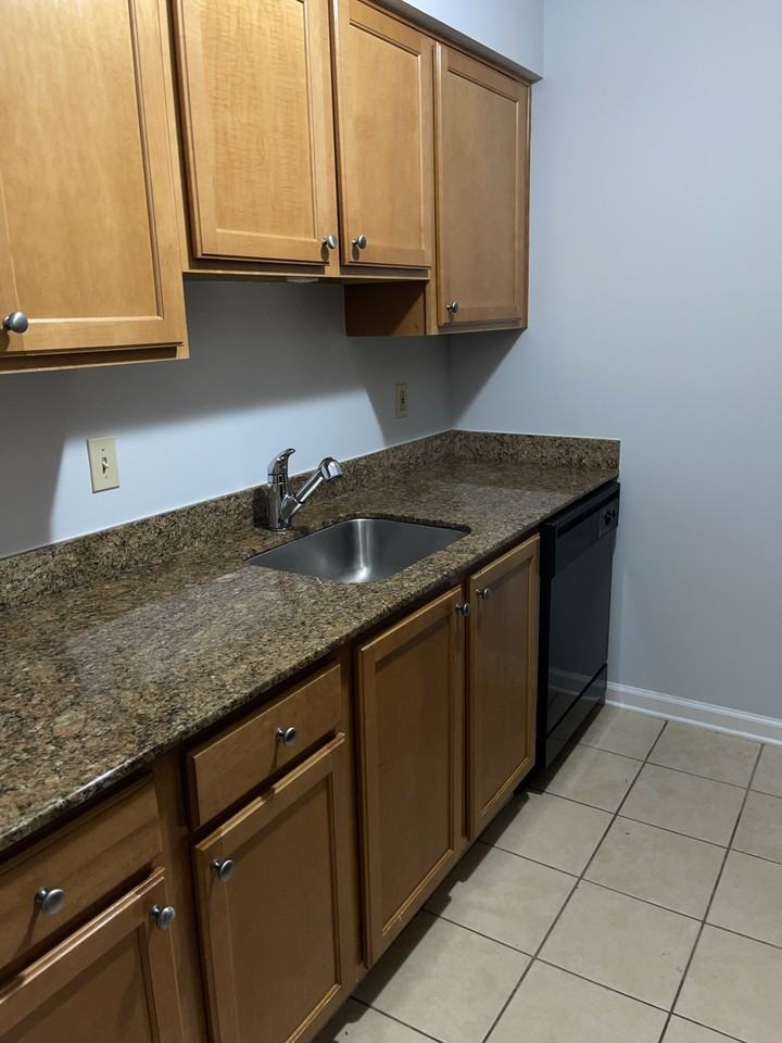 3175 7 Pines Court #301 - Photo 7 of 20