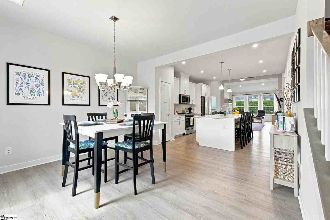 44 Moss Hollow Way #NA - Photo 2 of 20