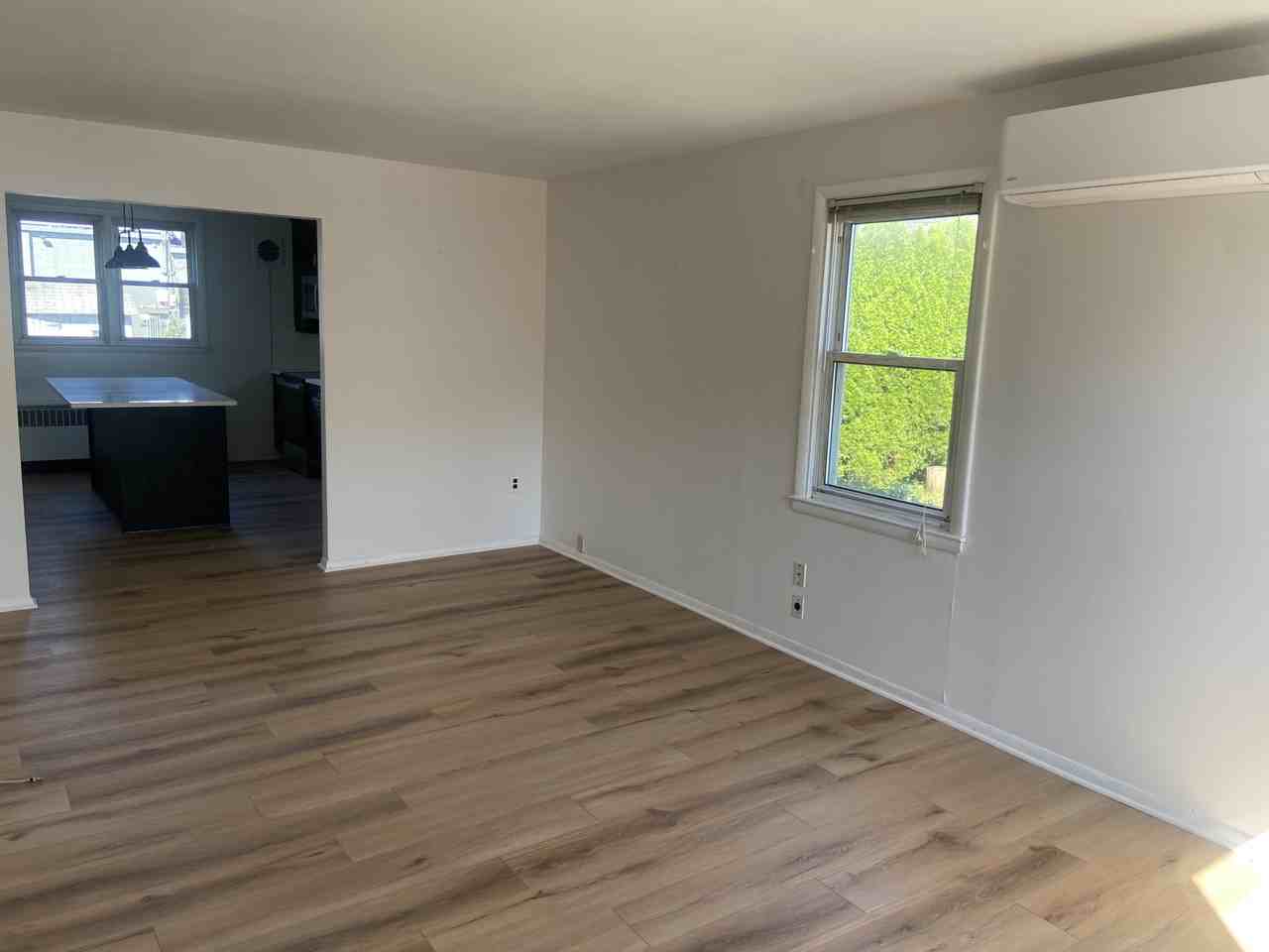 740 Harry St #NA - Photo 4 of 7