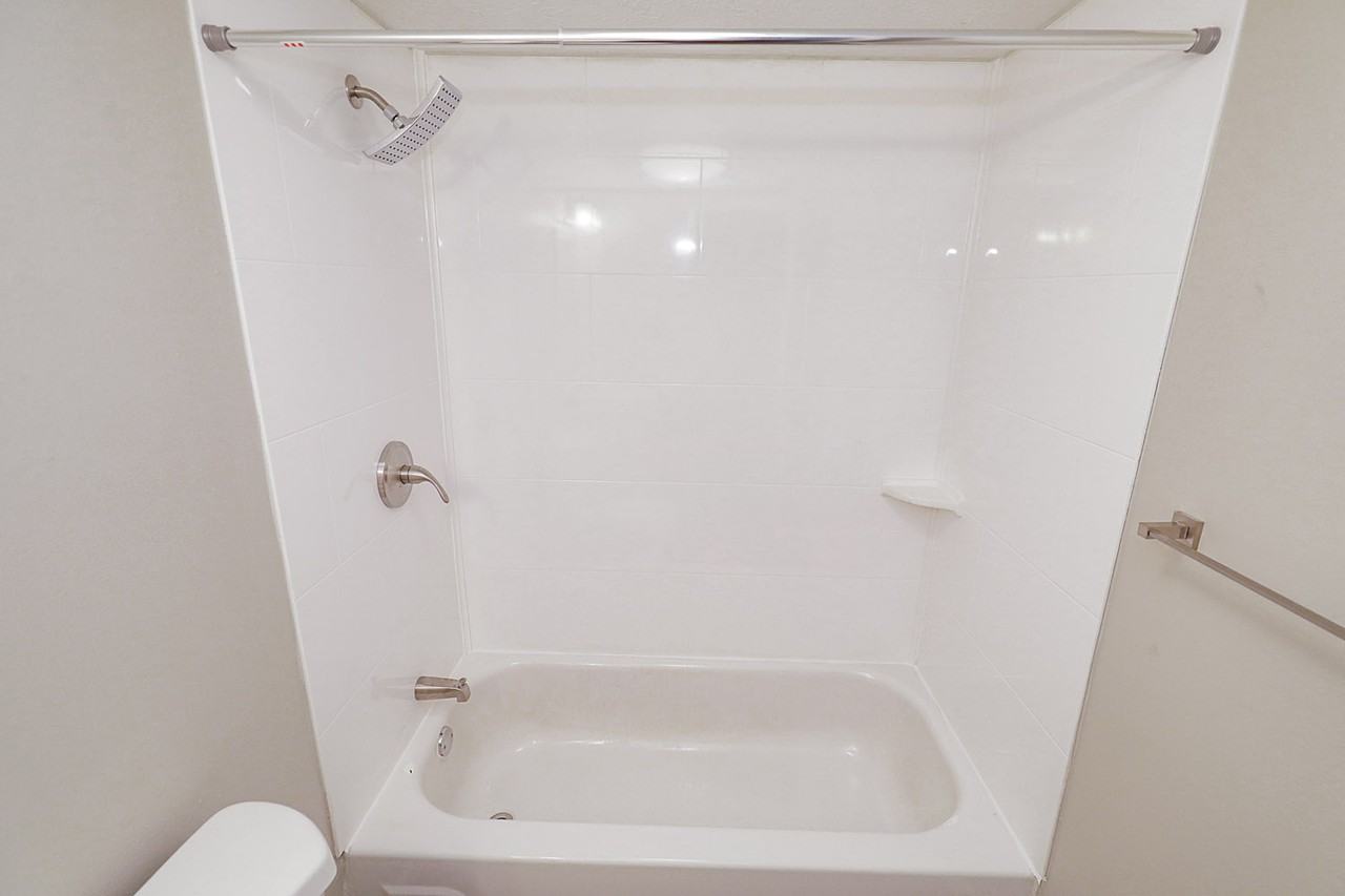 3 Dorchester Dr #3TE4 - Photo 5 of 13