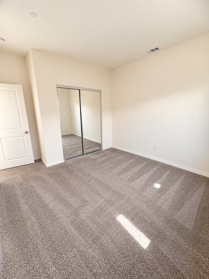 Claremore St #NA - Photo 5 of 24