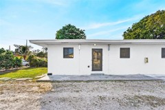555 Nw 94th St #NA - Photo 1 of 1
