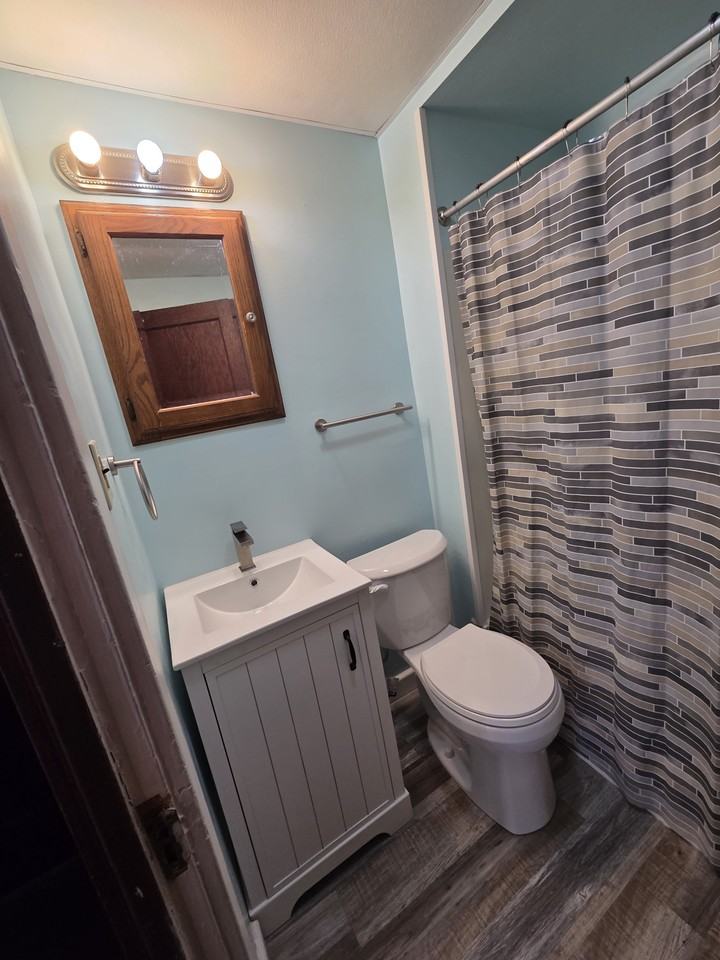 1342 Lynn St - Photo 4 of 8