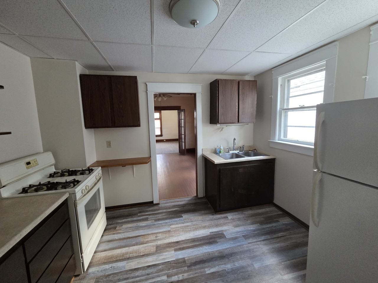 1342 Lynn St - Photo 5 of 8