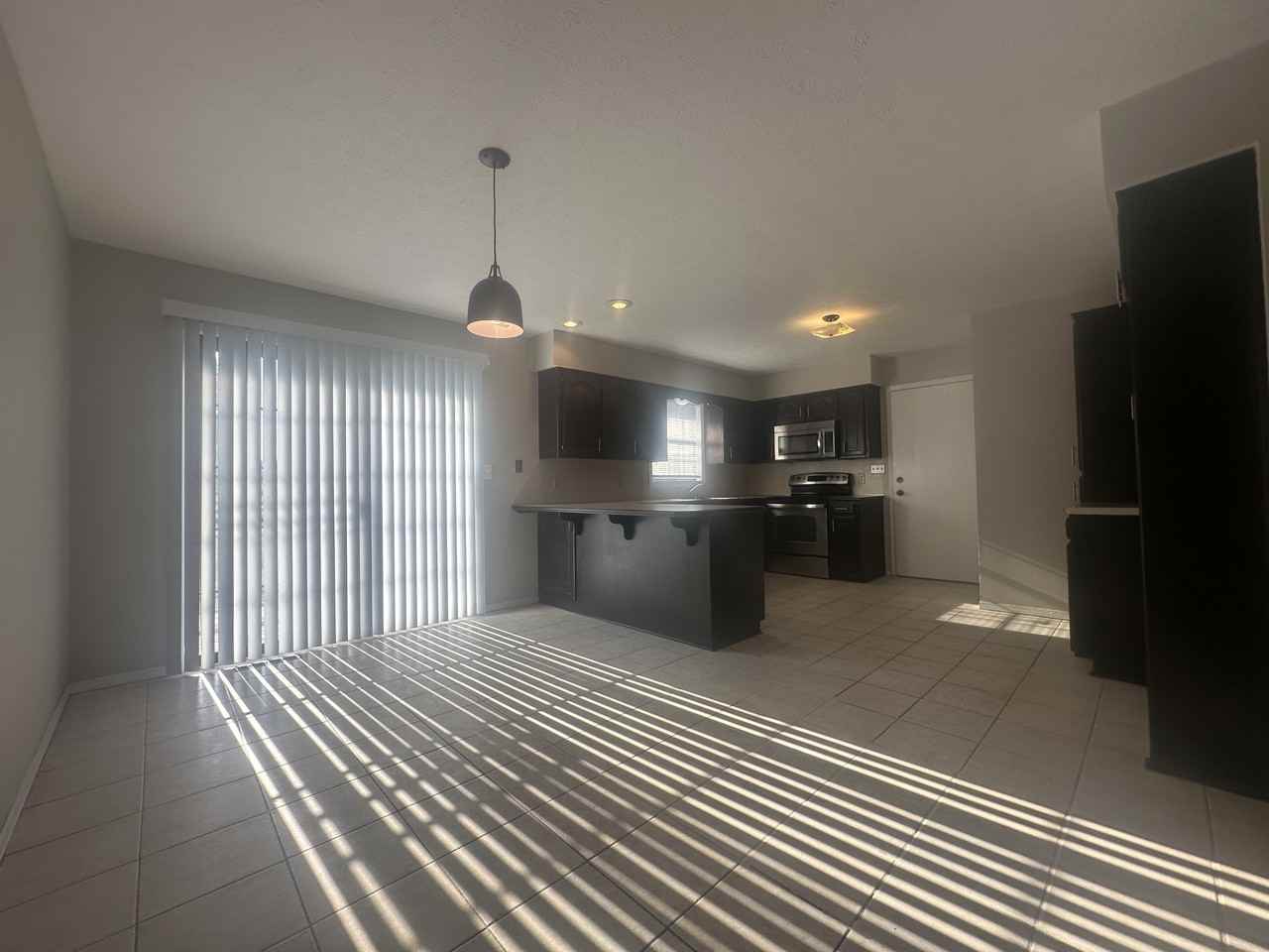 2535 W Zack Ln #A - Photo 3 of 10