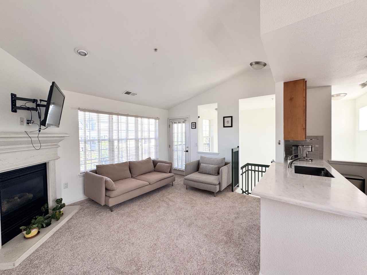 3860 S Dayton St #202 - Photo 5 of 25