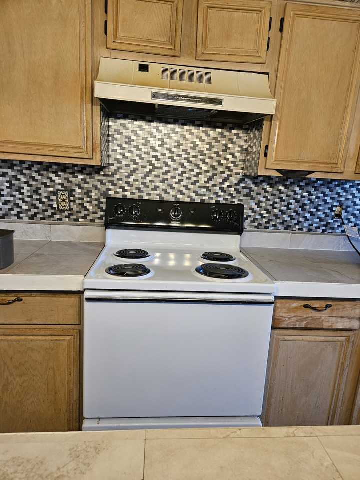 5118 Wyndham Ct #NA - Photo 3 of 9