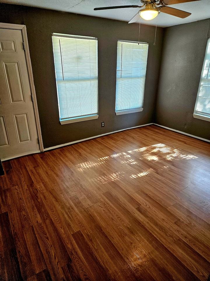 5118 Wyndham Ct #NA - Photo 7 of 9