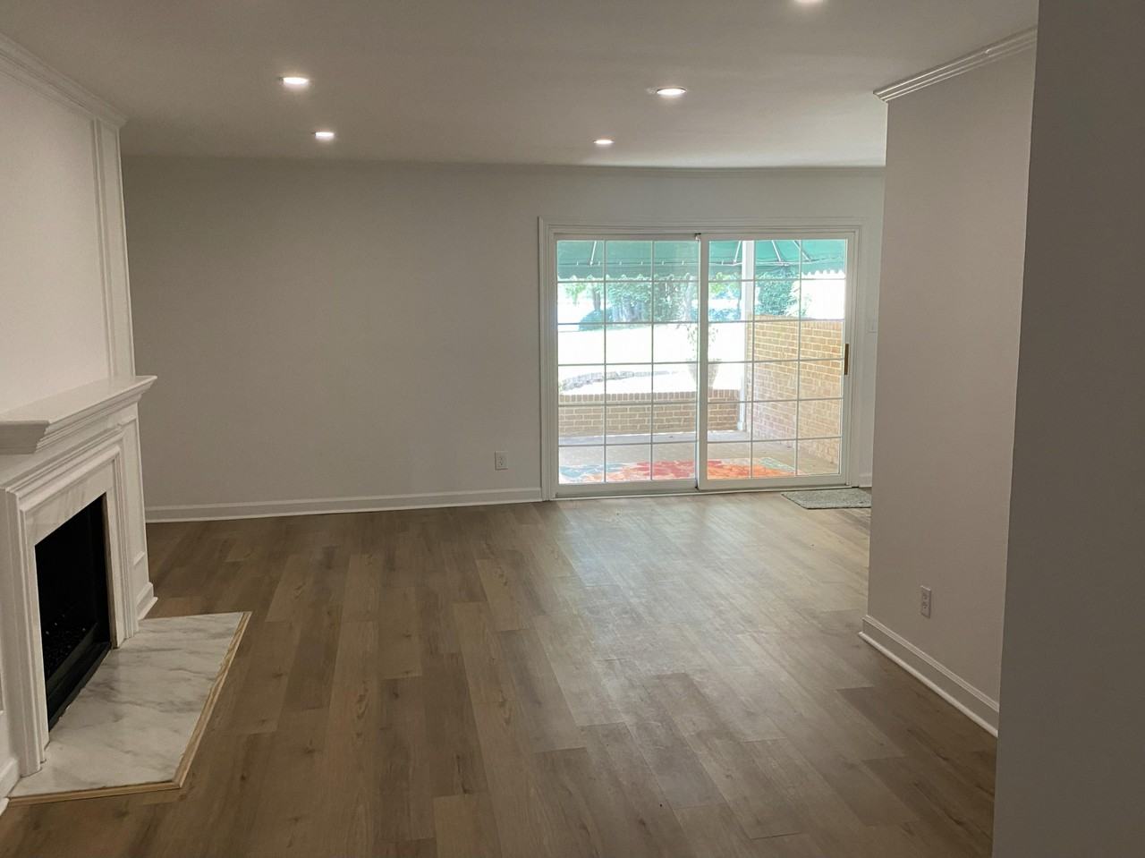8300 Meadow Lakes Dr #8300 - Photo 5 of 34