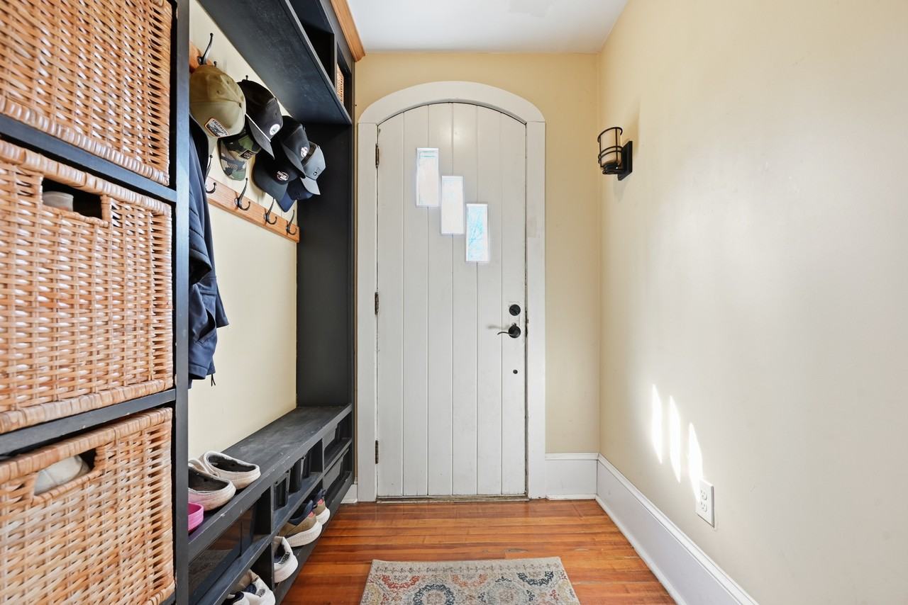 528 Wallace St #NA - Photo 4 of 15