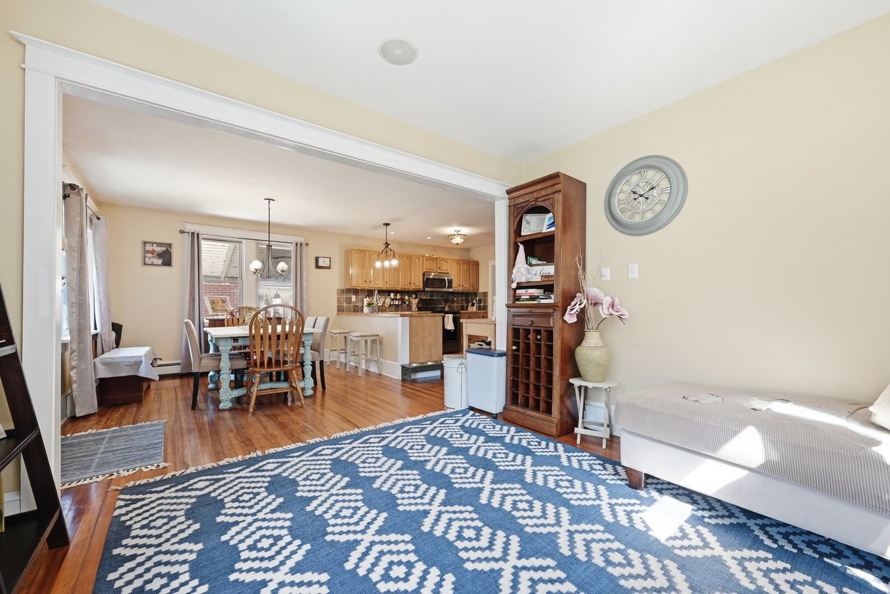 528 Wallace St #NA - Photo 7 of 15