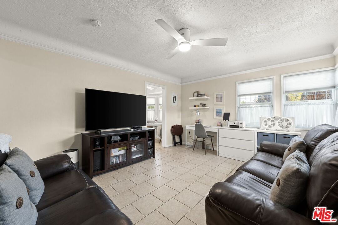 1001 Farnam St #NA - Photo 3 of 10