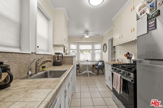 1001 Farnam St #NA - Photo 4 of 10