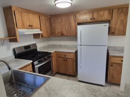 featured image of 2530 Hartnell Ave #4