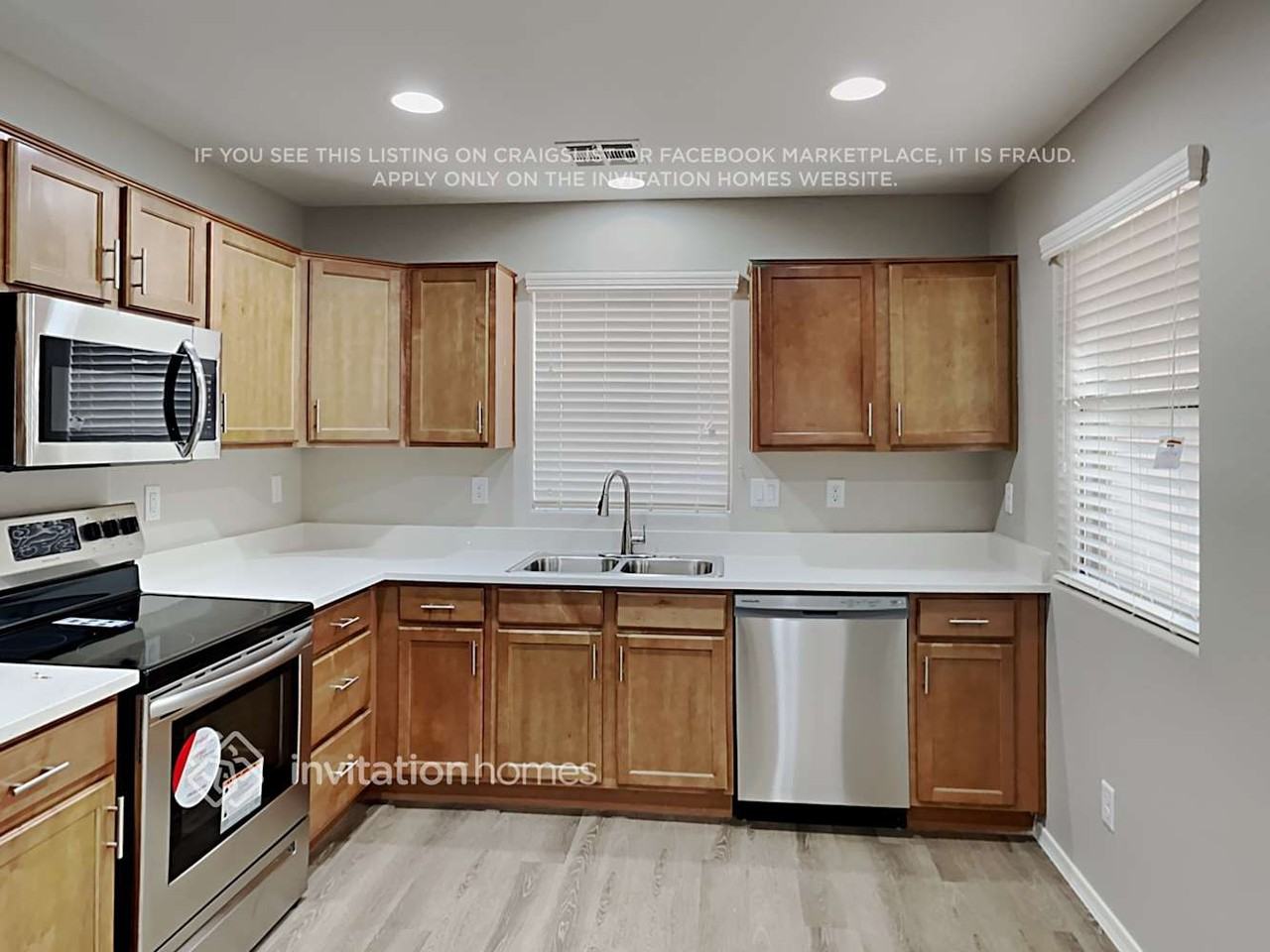 2731 E Bart St - Photo 7 of 19