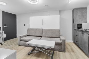 92 Hinton Avenue North - Photo 1 of 1