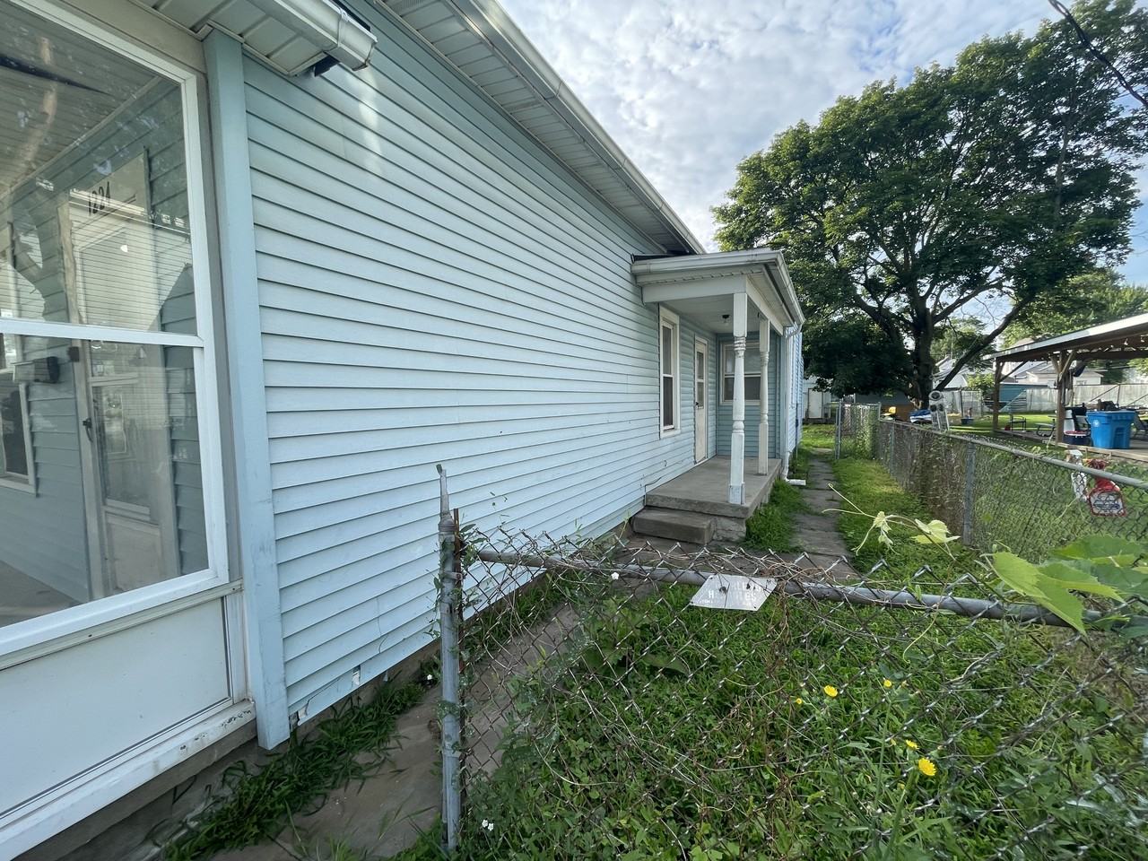 1224 N Michigan St - Photo 2 of 15