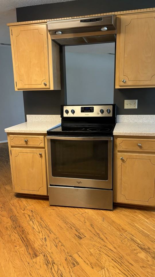 1532 Myrtle St #1 - Photo 6 of 19
