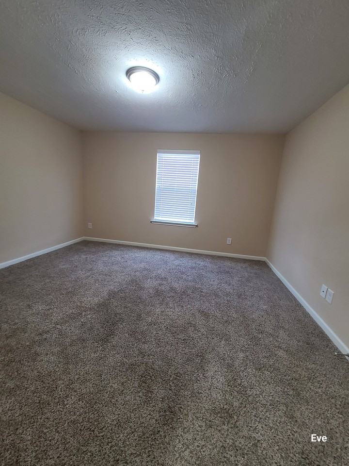 813 Harvest Grove Dr #1 - Photo 5 of 20