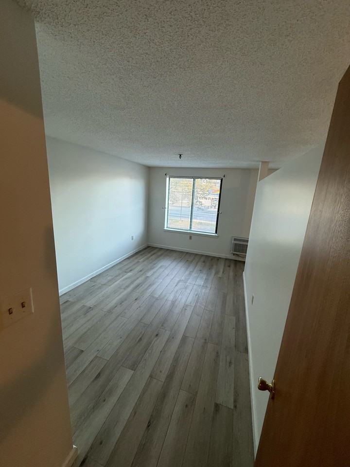 260 East Street - 12 #12 - Photo 6 of 11