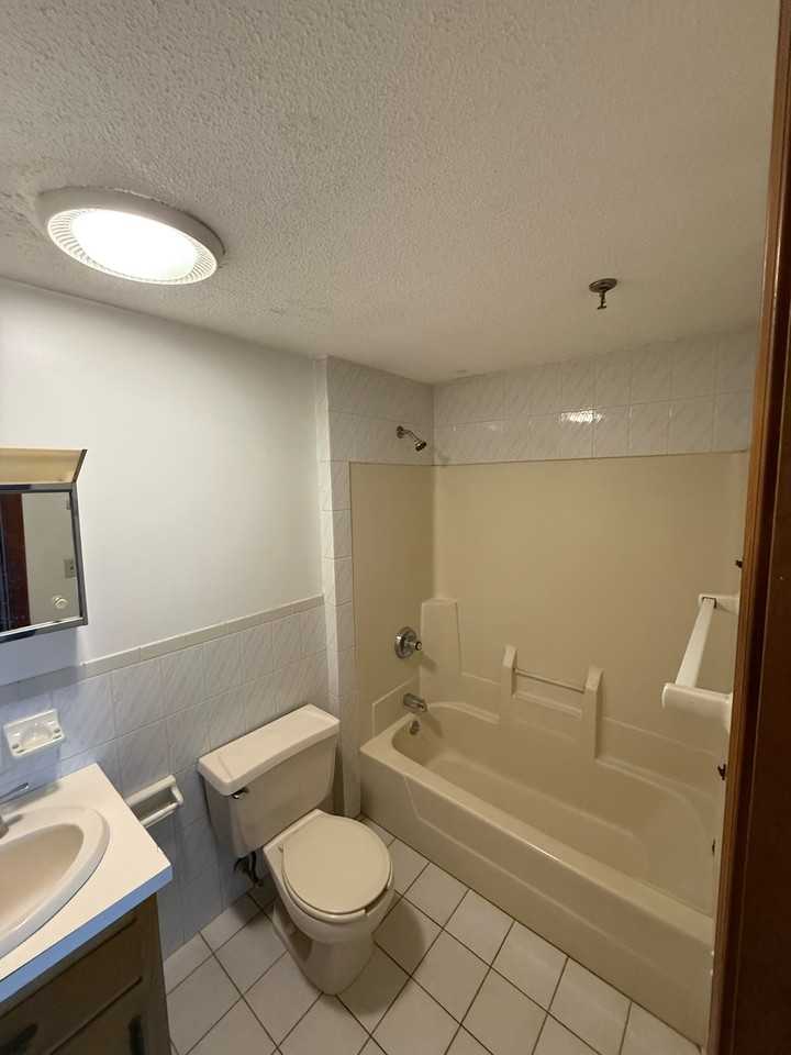 260 East Street - 12 #12 - Photo 7 of 11