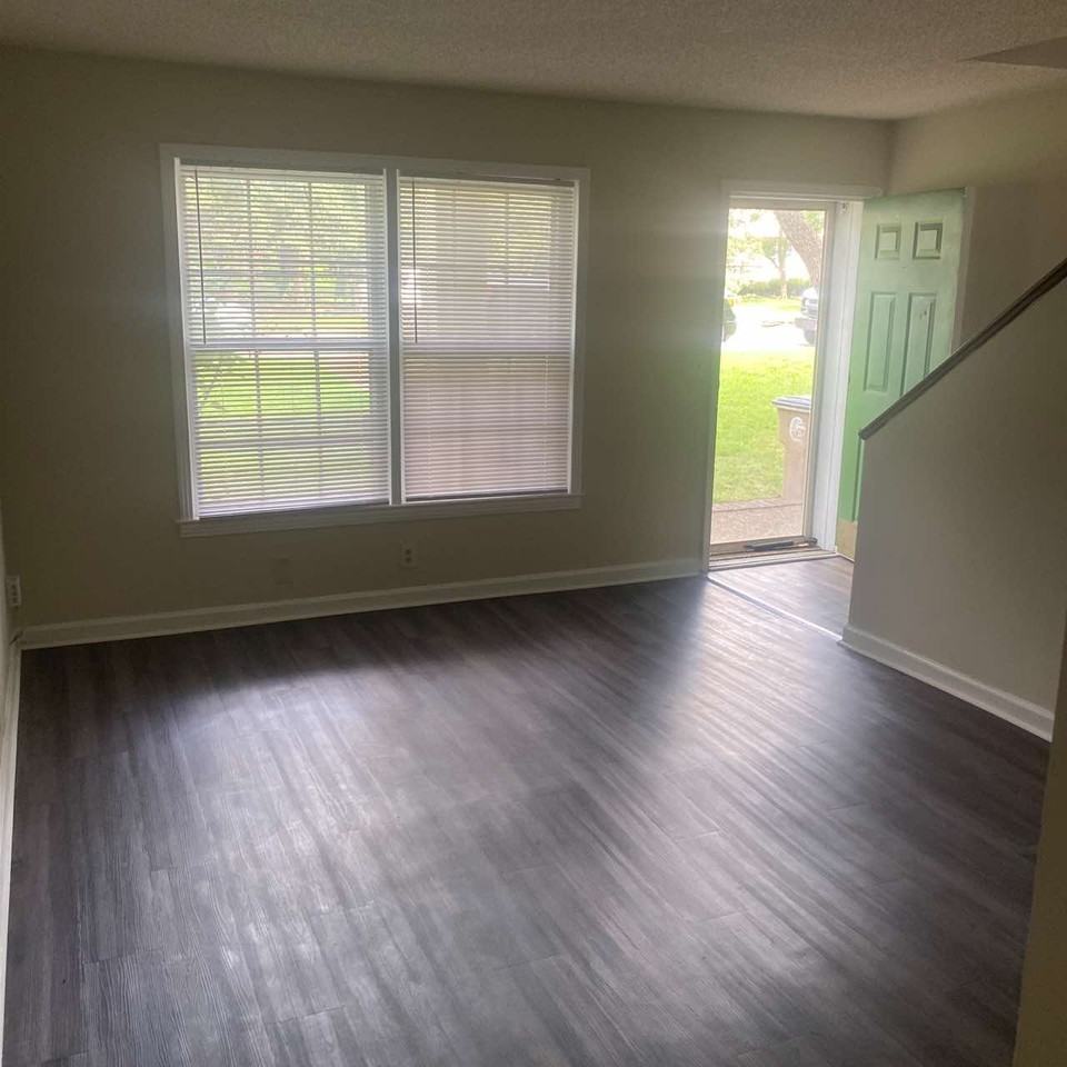 750 Holder Dr #1 - Photo 5 of 13