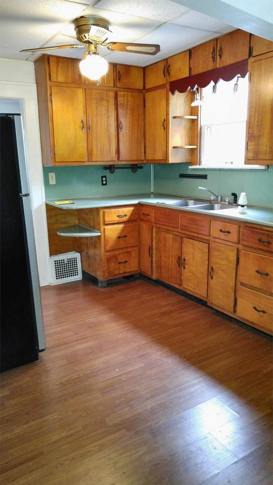408 W Branning Ave #1 - Photo 3 of 10