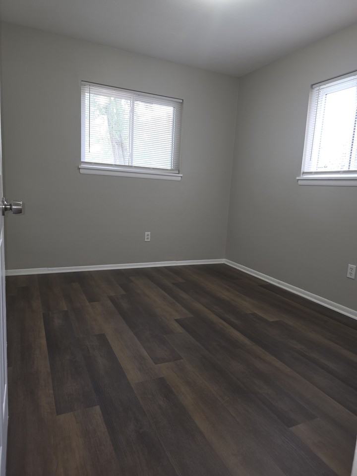 3040 Fisher Ave #1 - Photo 7 of 14