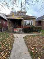 featured image of 1061 Tyler St #1