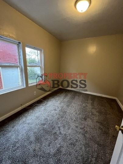 1061 Tyler St #1 - Photo 6 of 10
