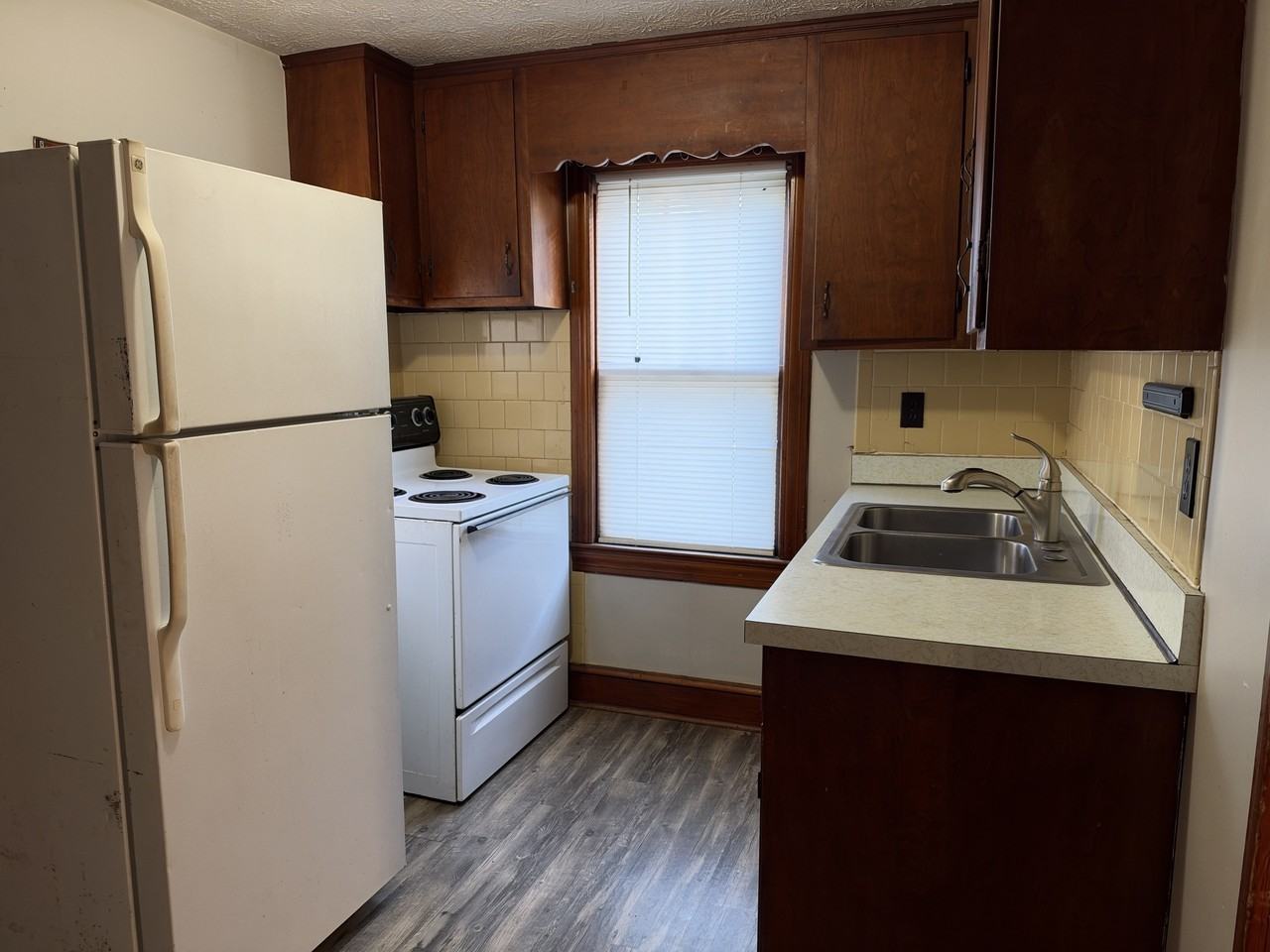1012 S Kent St #1012 - Photo 6 of 8