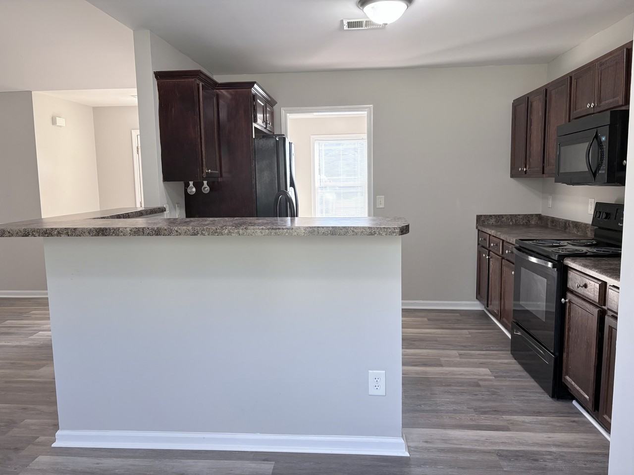 843 Mollhoff Ct #1 - Photo 5 of 17