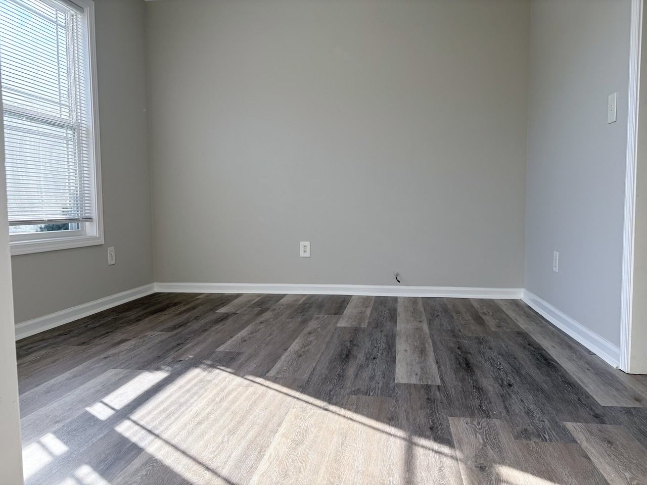 843 Mollhoff Ct #1 - Photo 6 of 17
