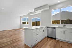 featured image of 511 W 1760 N #26