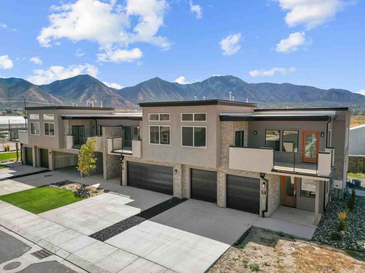 511 W 1760 N #26 - Photo 3 of 35