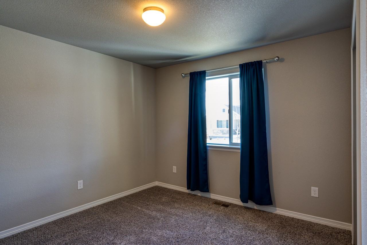 5041 Makalu Dr #1 - Photo 4 of 22