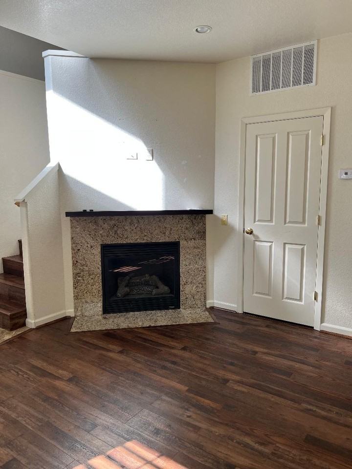 4 Carmel Cir #1 - Photo 2 of 12