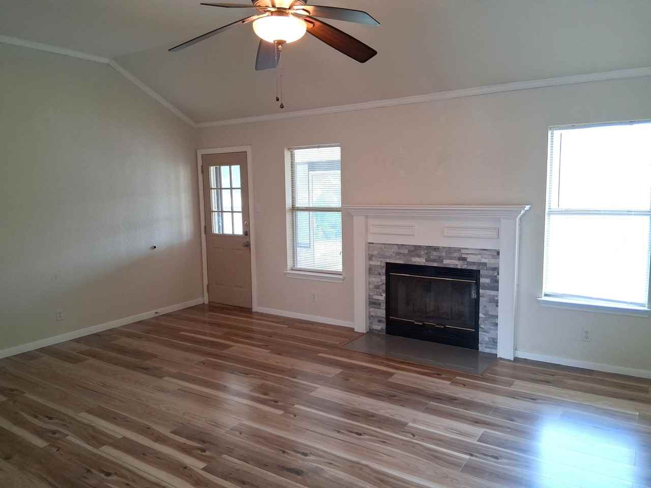 4309 Chantz Dr #1 - Photo 2 of 16
