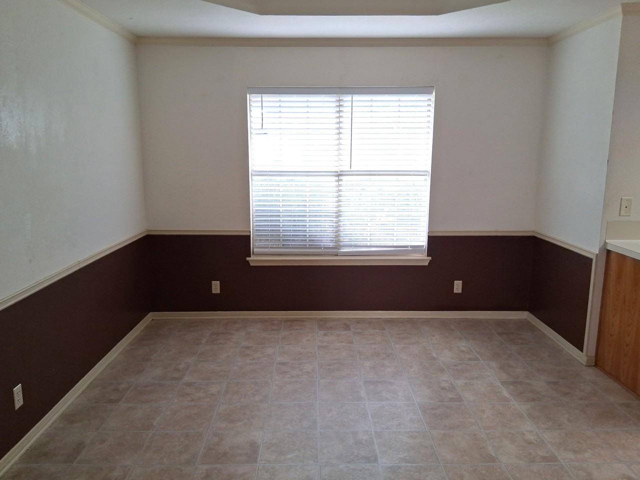 4309 Chantz Dr #1 - Photo 3 of 16